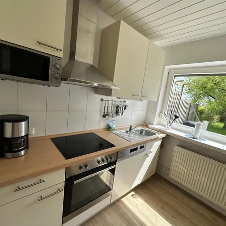 Kleine Sundpfote * Φέμαρν